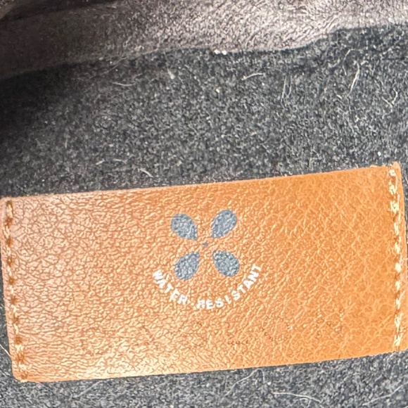 Caslon Nordstrom Miller Water Resistant Lug Black Chelsea Boot (Women) - Picture 7 of 9